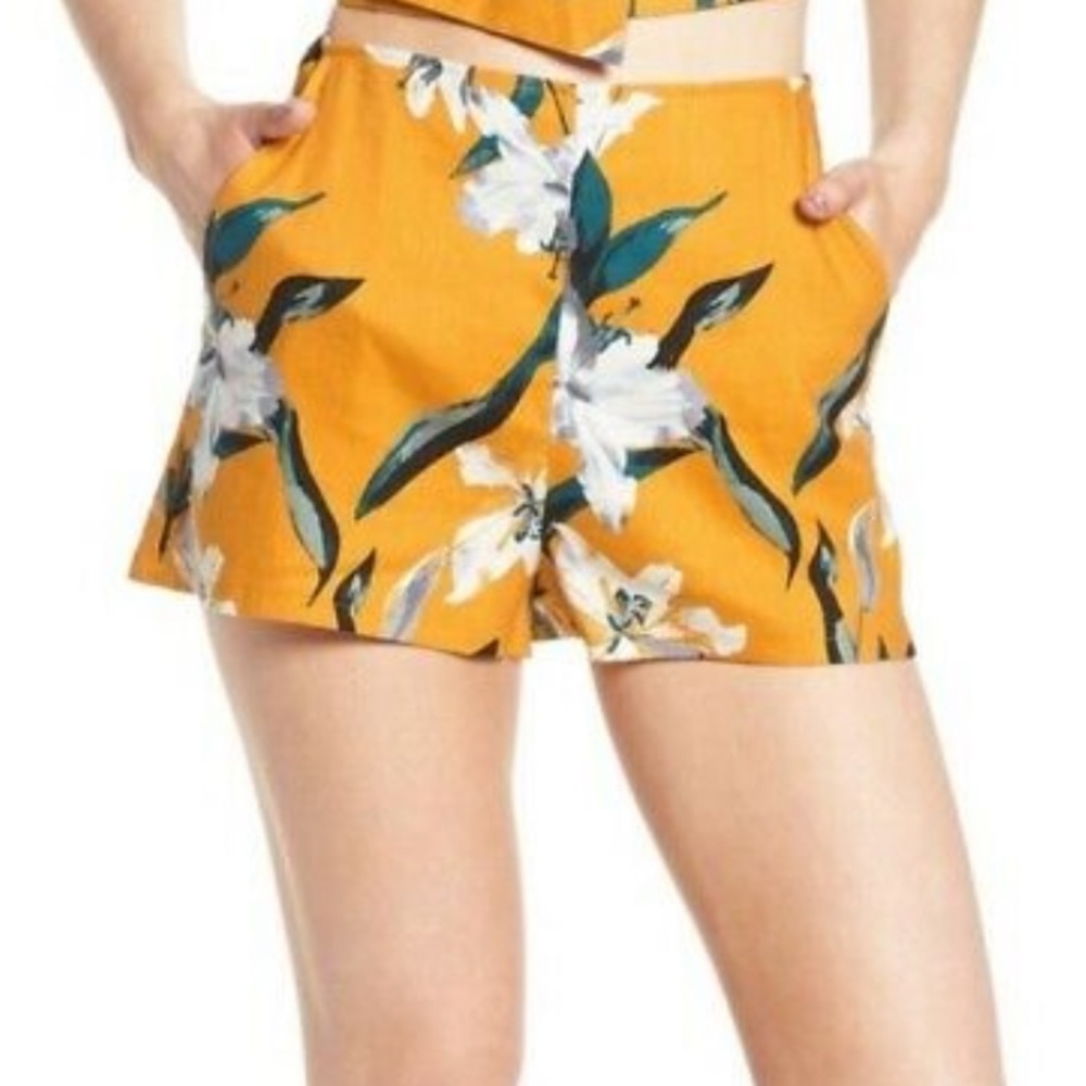 Leith Linen Floral Short